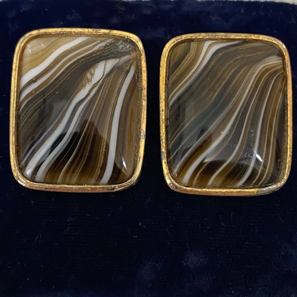 Vintage signed Kramer NYC clip on earrings